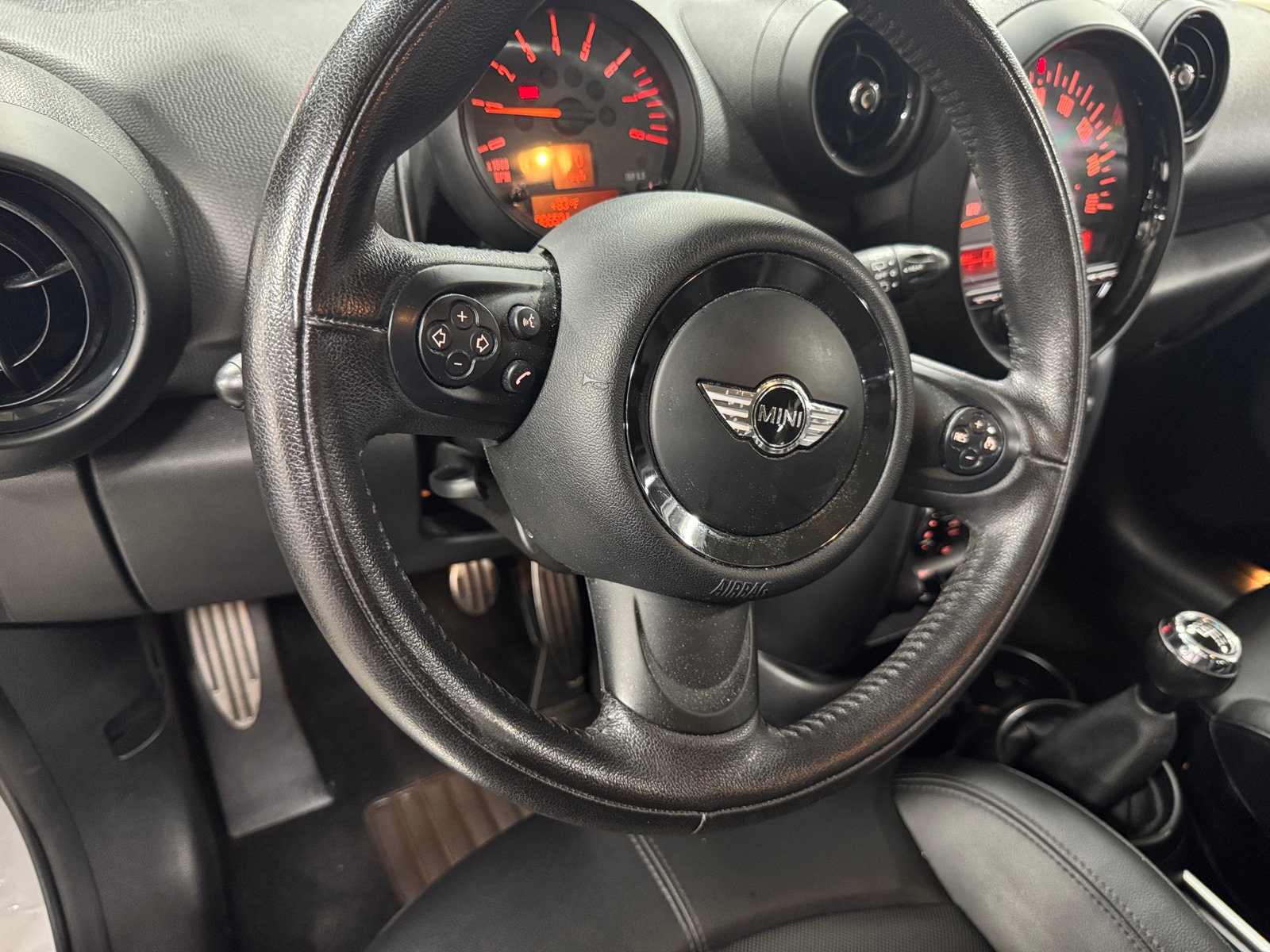 Thumbnail: 2015 MINI Cooper Countryman - 4