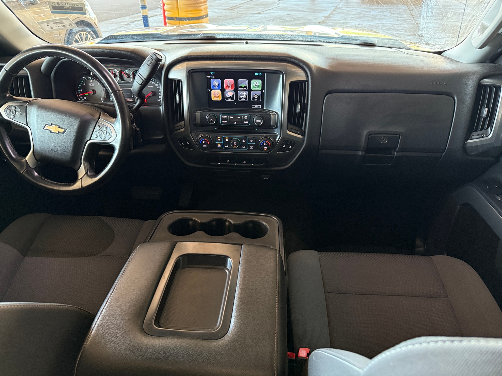 Thumbnail: 2018 Chevrolet Silverado 1500 - 3