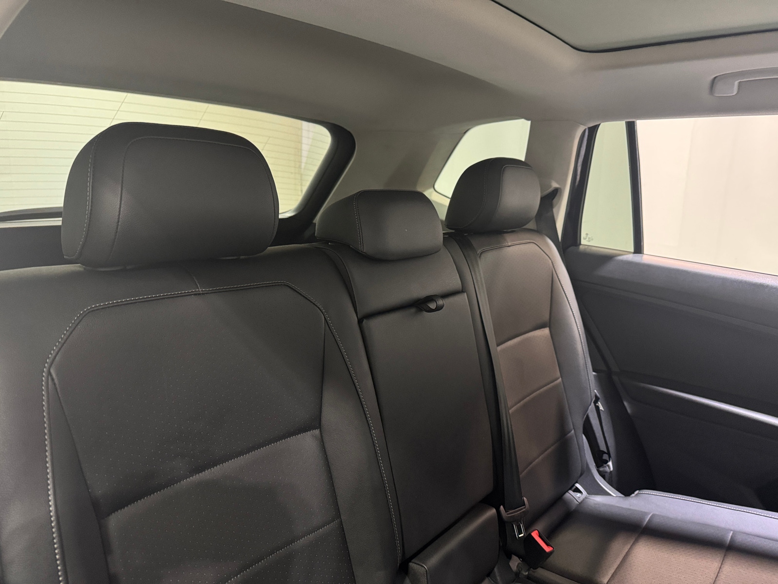 Thumbnail: 2019 Volkswagen Tiguan - 5