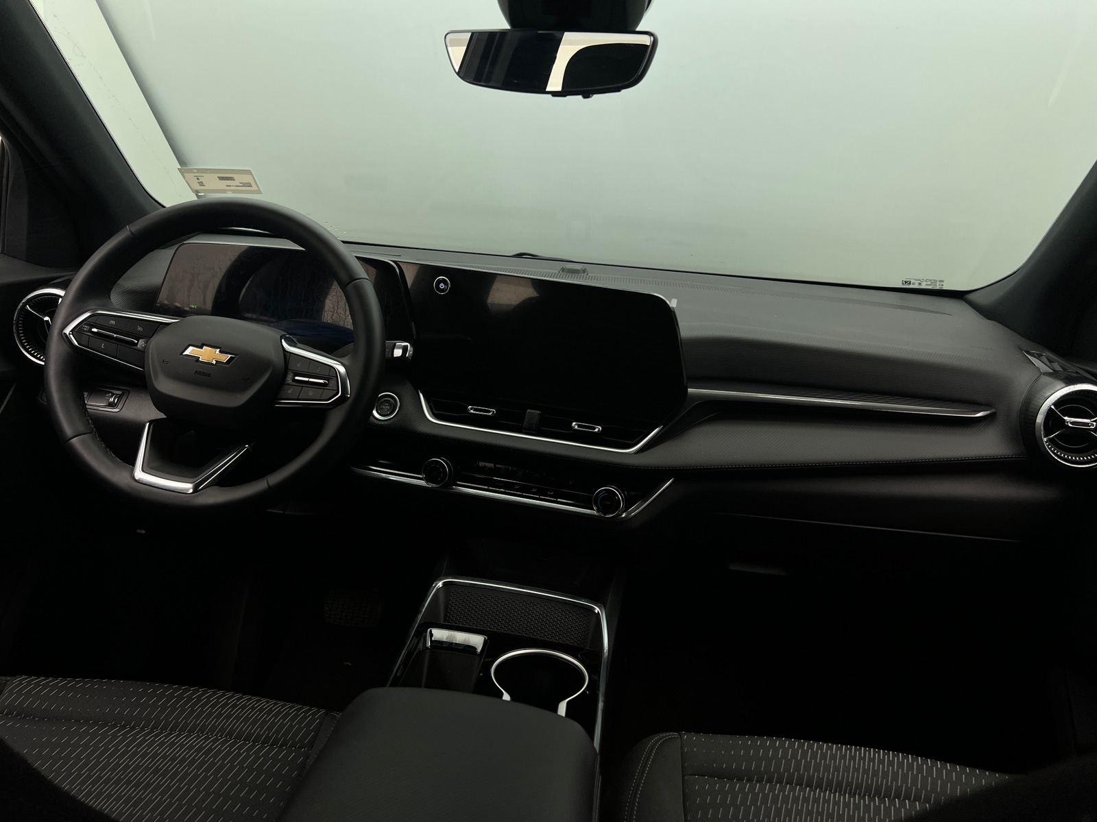 Thumbnail: 2025 Chevrolet Equinox - 3