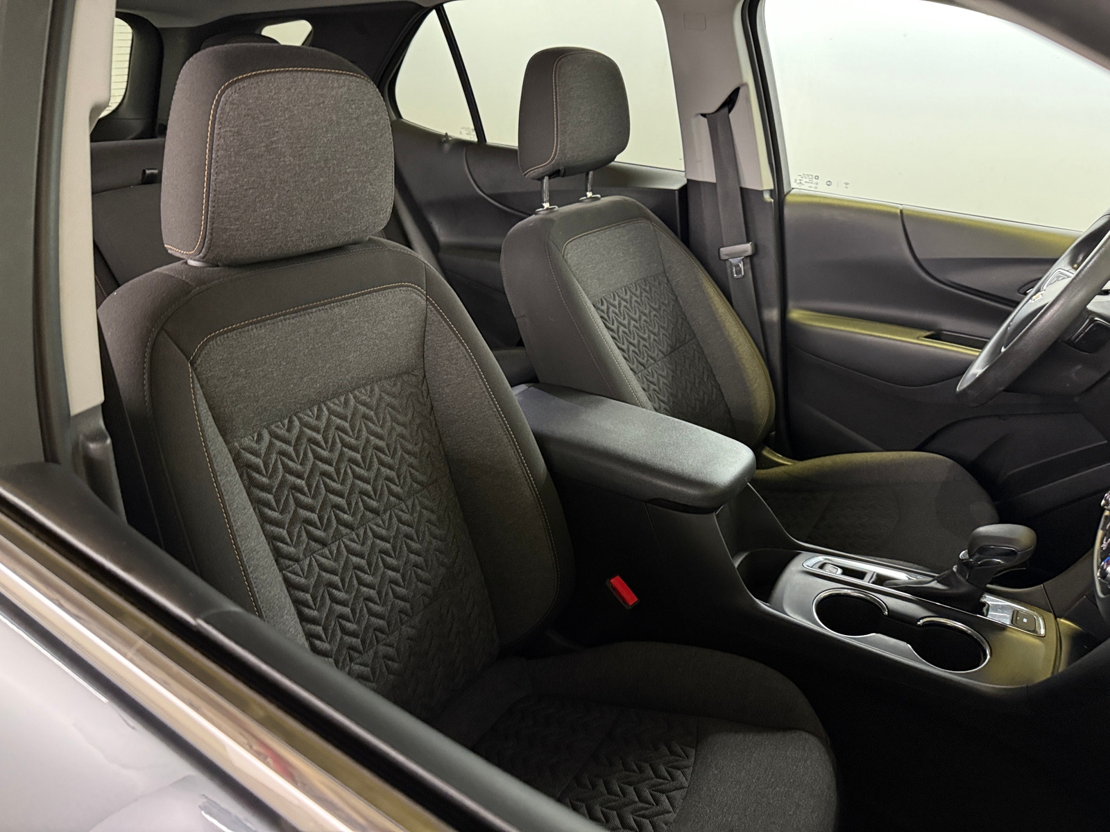 Thumbnail: 2023 Chevrolet Equinox - 2