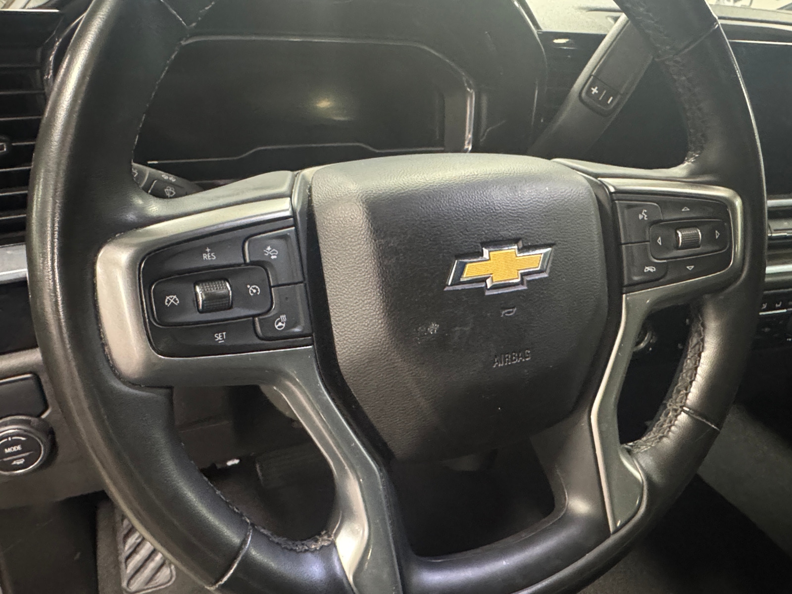 Thumbnail: 2024 Chevrolet Silverado 1500 - 5