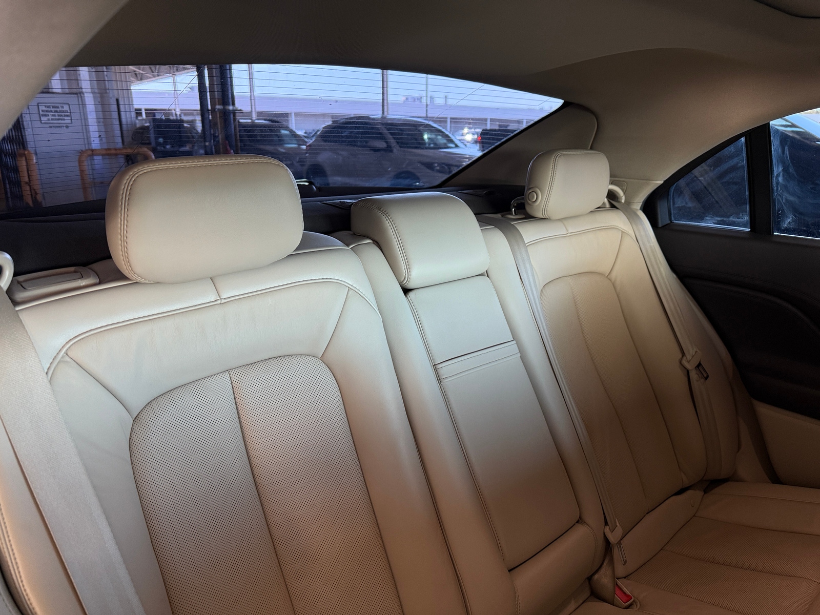 Thumbnail: 2018 Lincoln Continental - 5