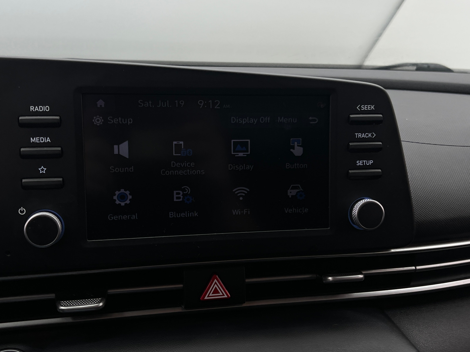 Thumbnail: 2023 Hyundai Elantra - 4