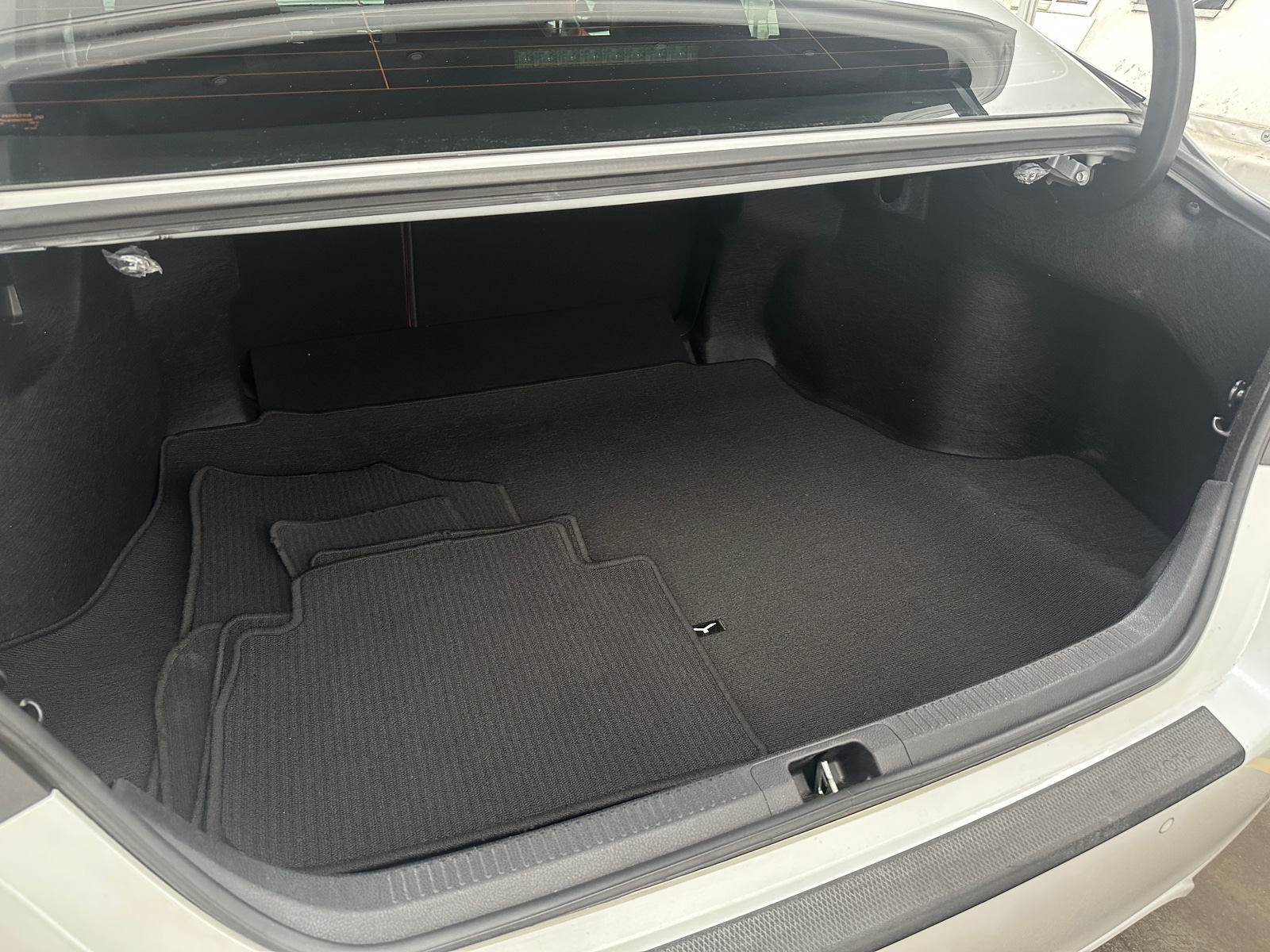 Thumbnail: 2019 Toyota Camry - 6