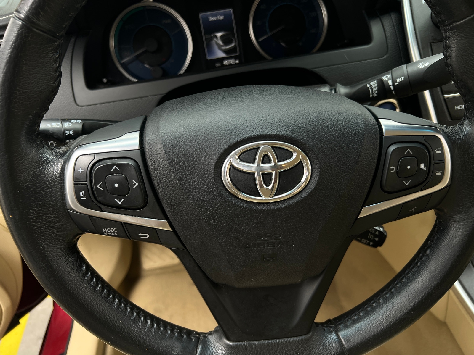 Thumbnail: 2017 Toyota Camry - 4