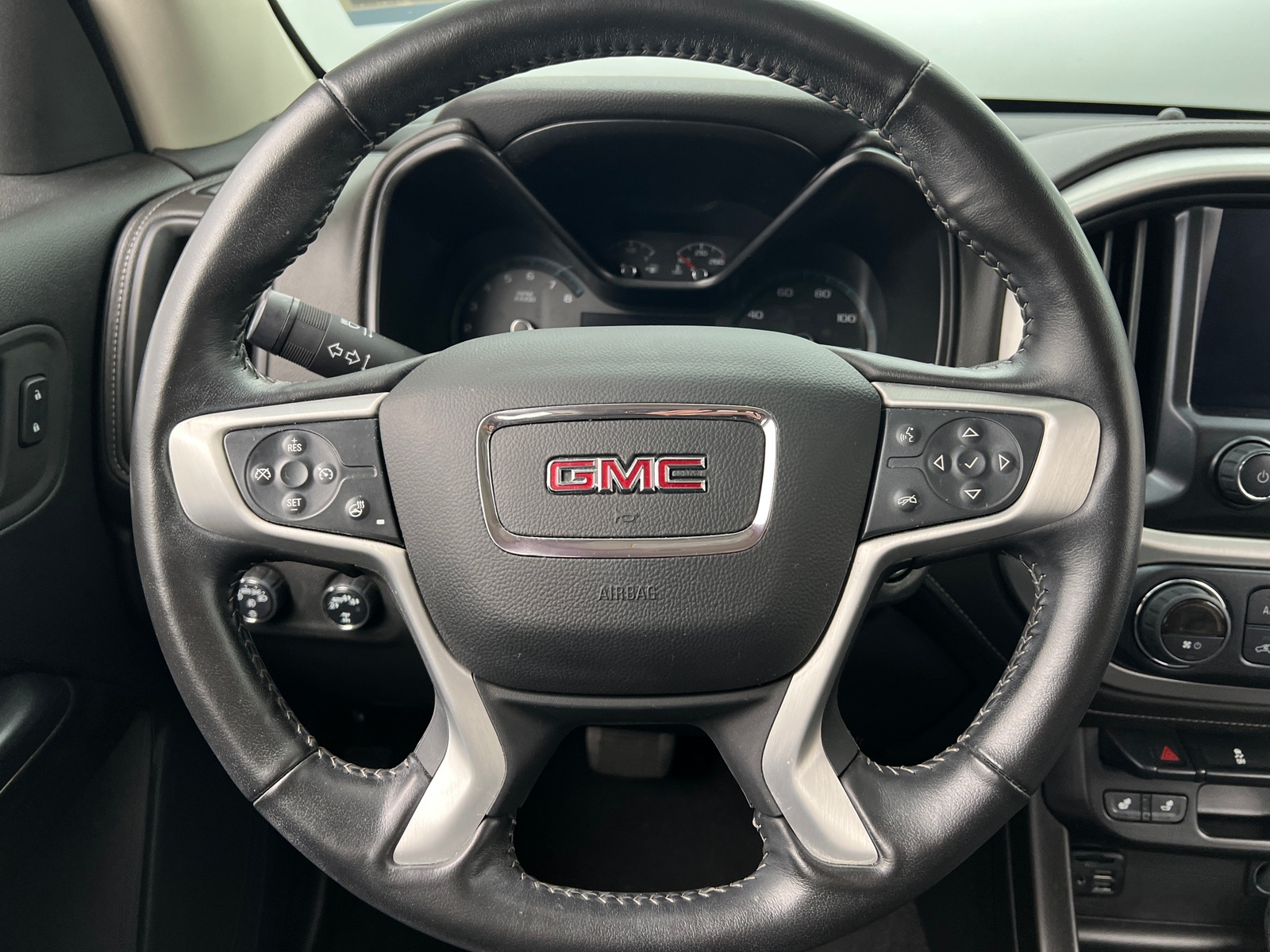 Thumbnail: 2022 GMC Canyon - 4