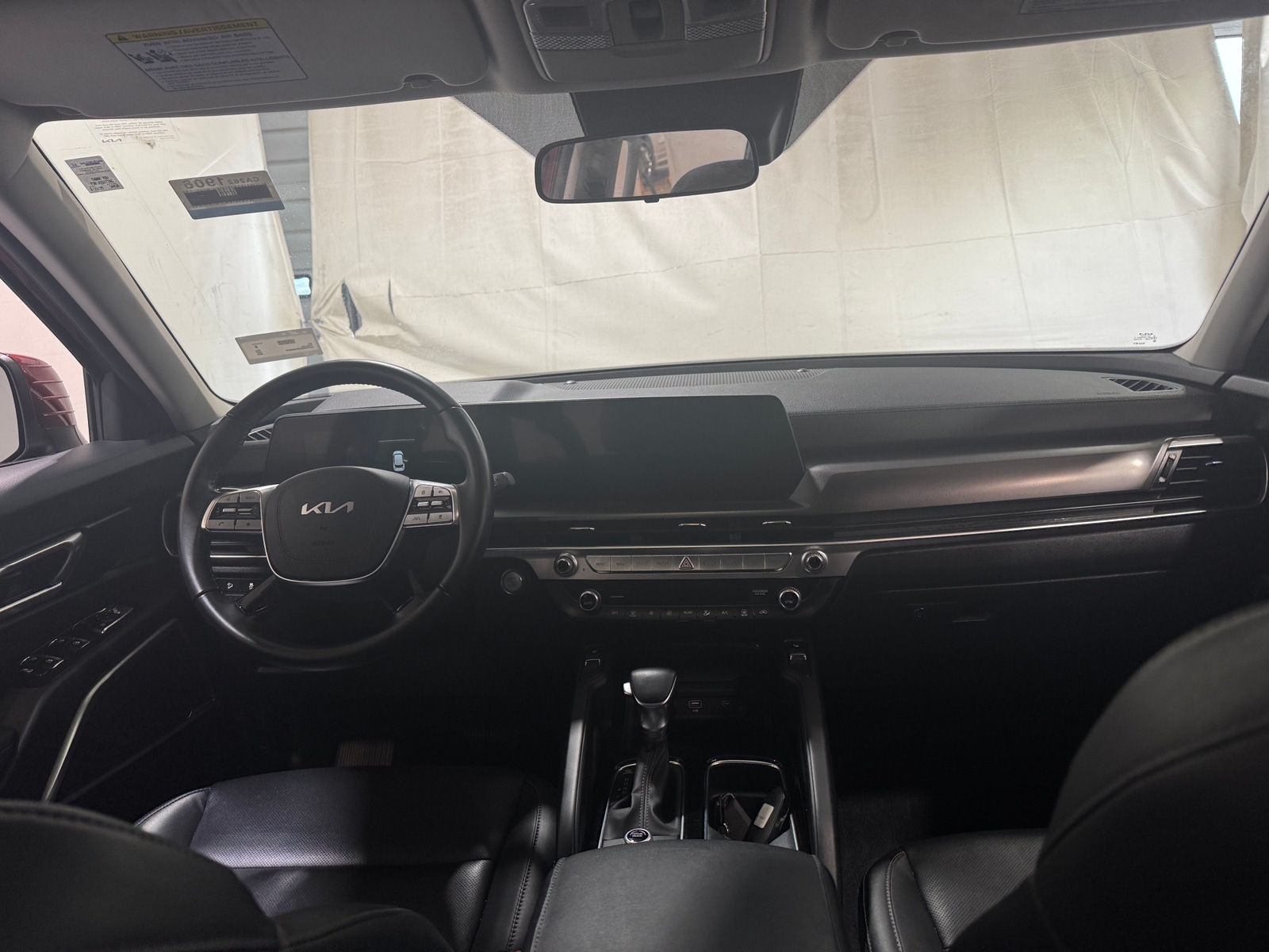 Thumbnail: 2023 Kia Telluride - 2