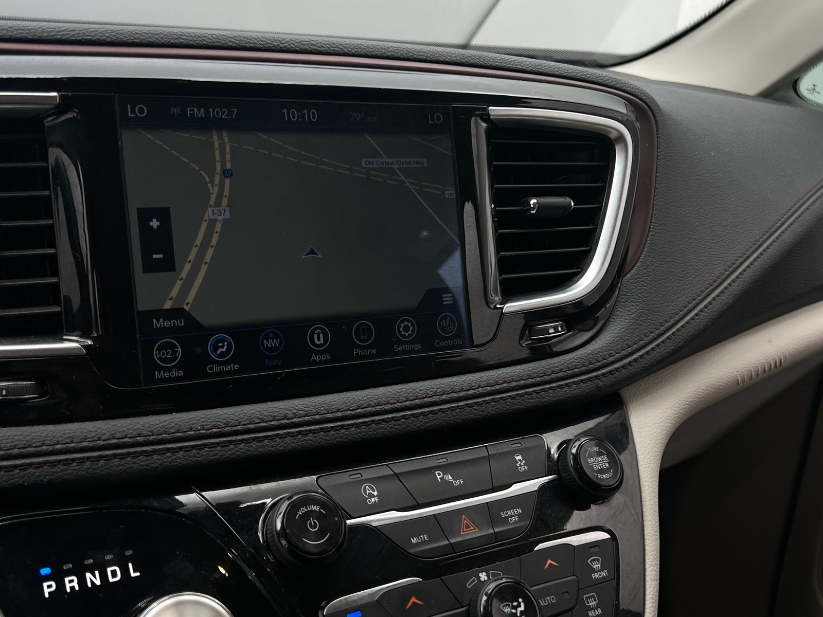 Thumbnail: 2020 Chrysler Pacifica - 3