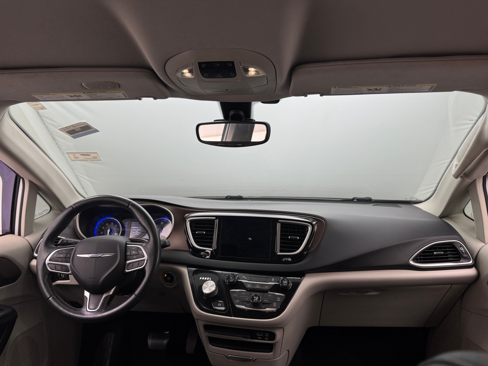 Thumbnail: 2017 Chrysler Pacifica - 2