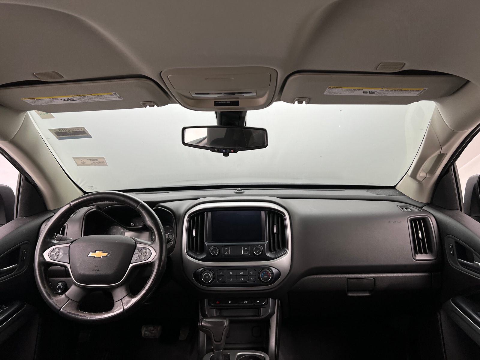 Thumbnail: 2019 Chevrolet Colorado - 3