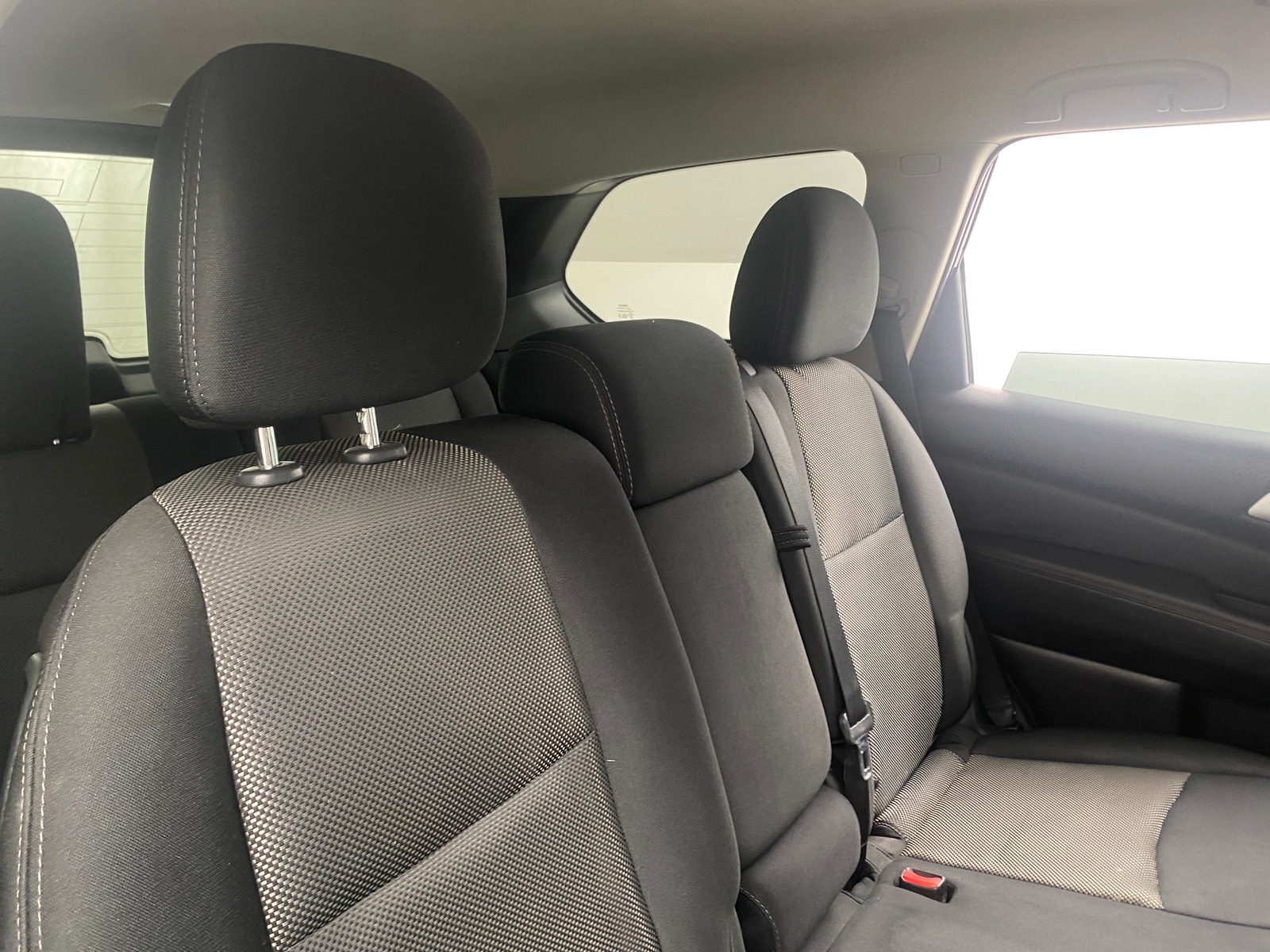 Thumbnail: 2018 Nissan Pathfinder - 6