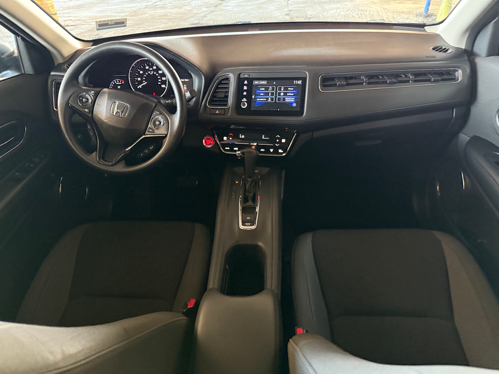 Thumbnail: 2019 Honda HR-V - 3
