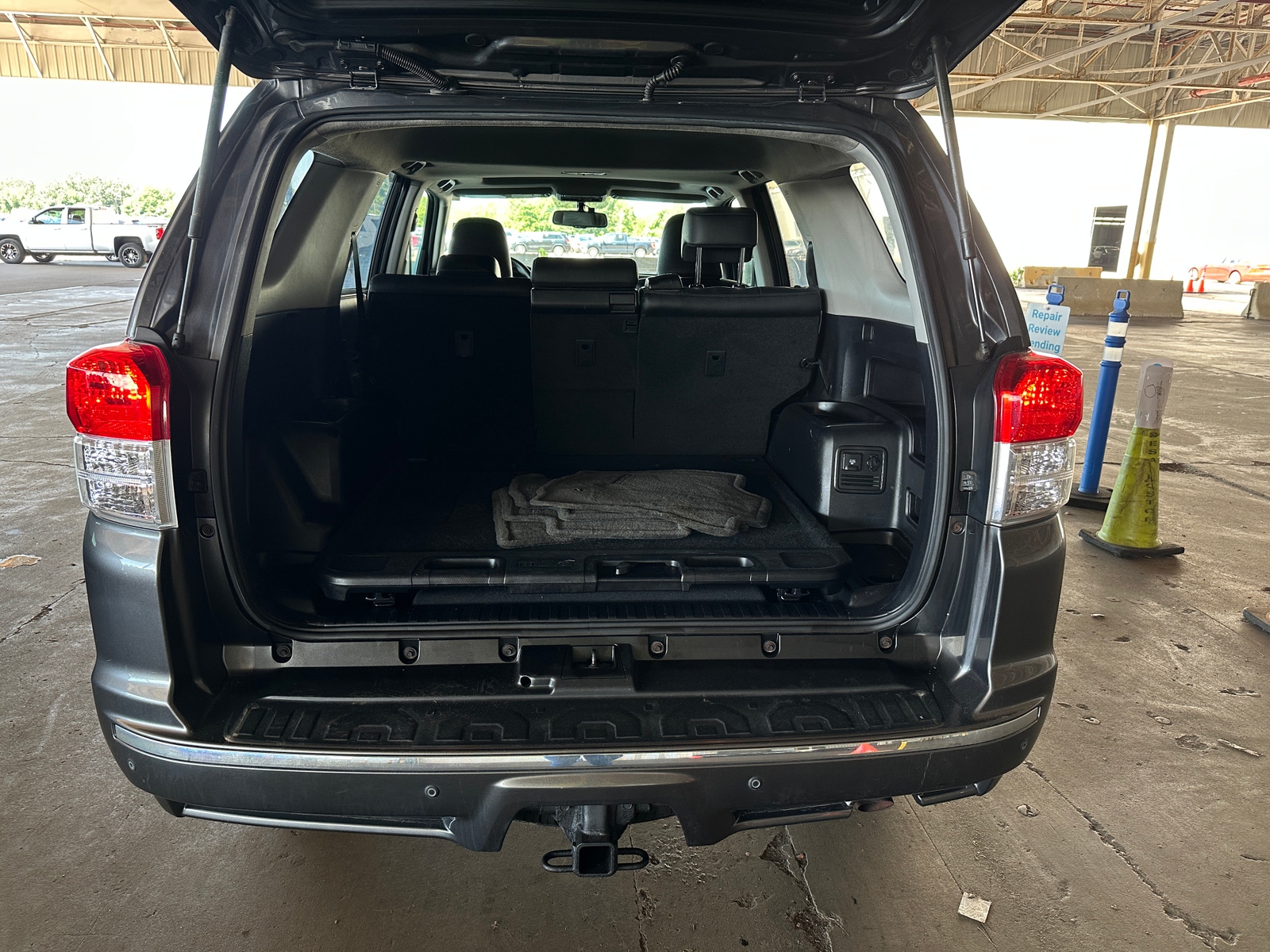 Thumbnail: 2010 Toyota 4Runner - 6