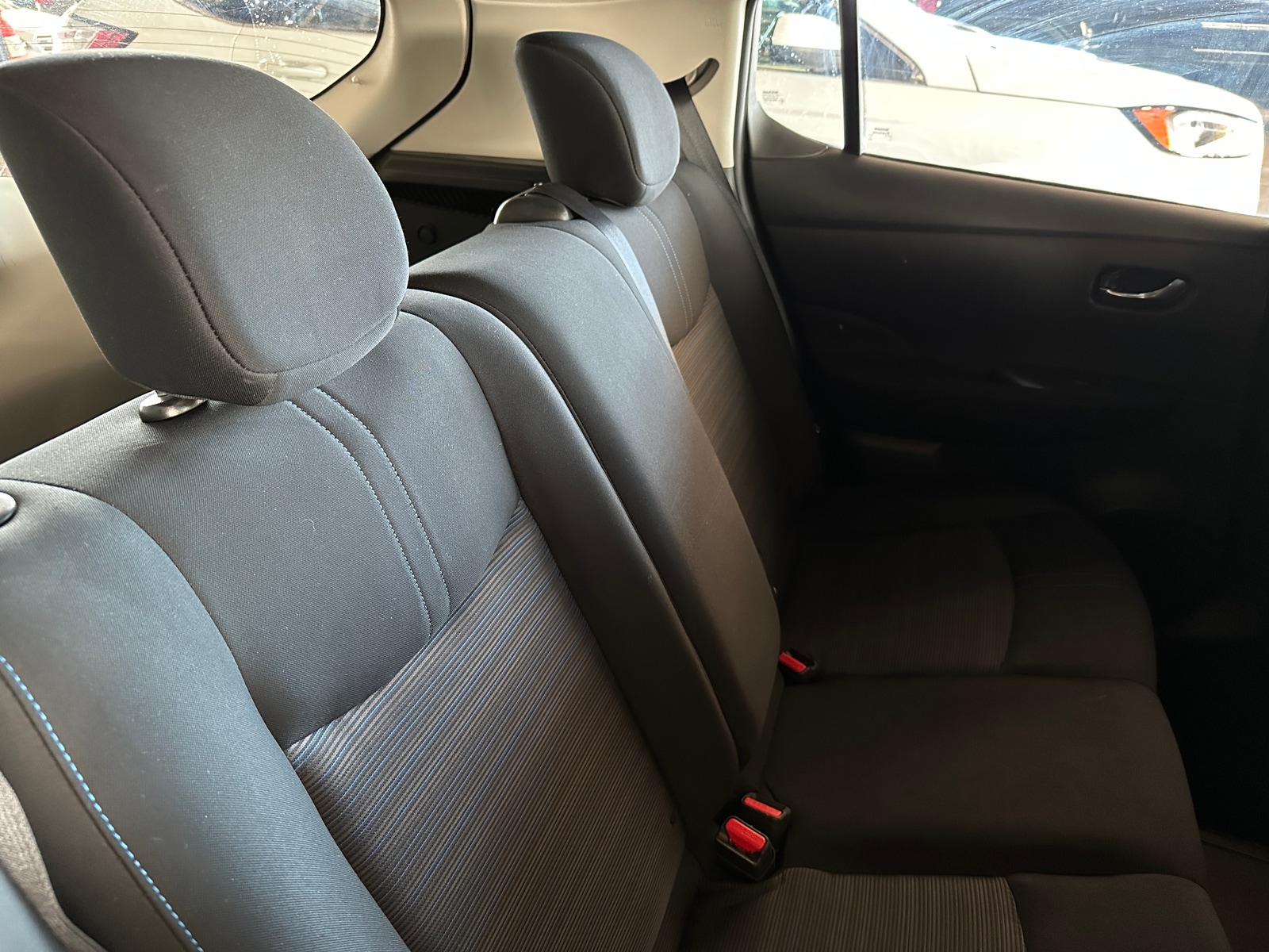 Thumbnail: 2018 Nissan Leaf - 6
