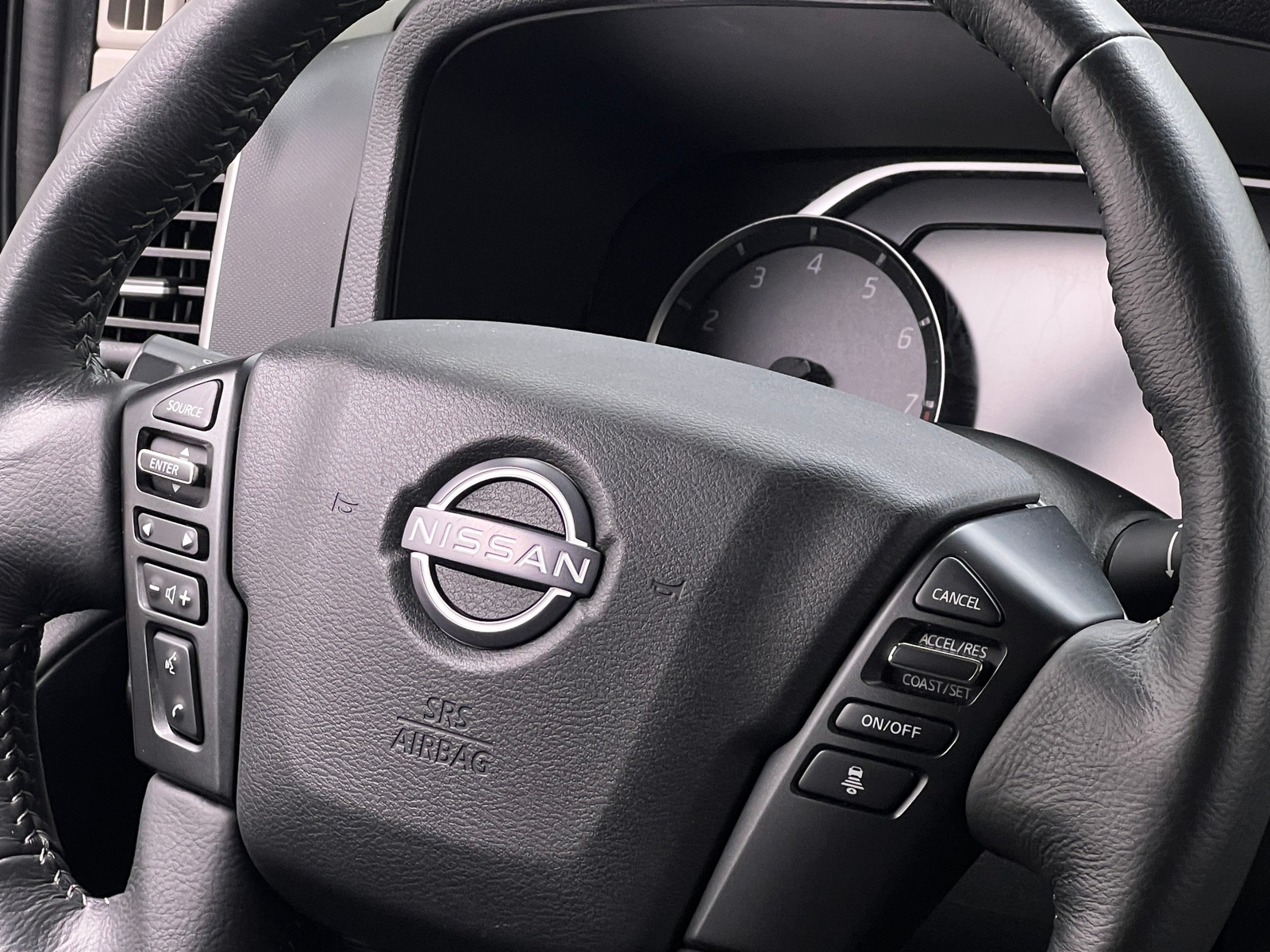 Thumbnail: 2024 Nissan Frontier - 4