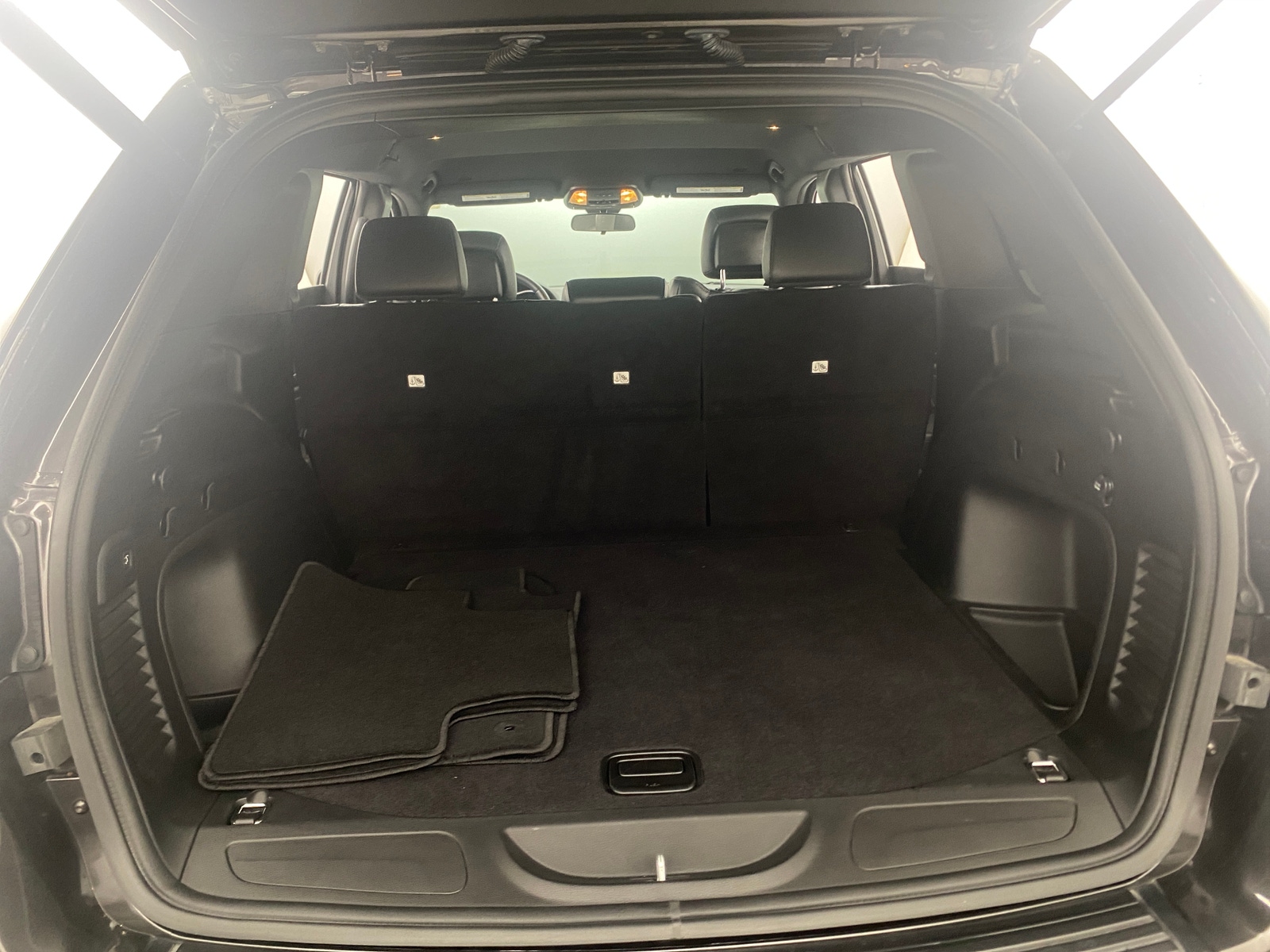 Thumbnail: 2021 Jeep Grand Cherokee - 6