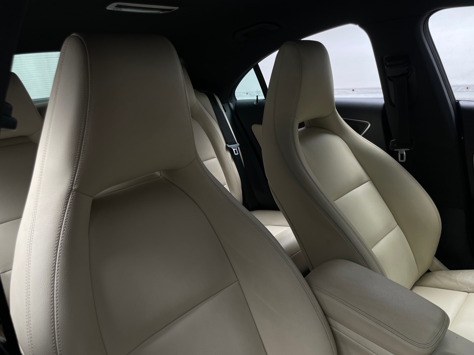 Thumbnail: 2015 Mercedes-Benz CLA - 2