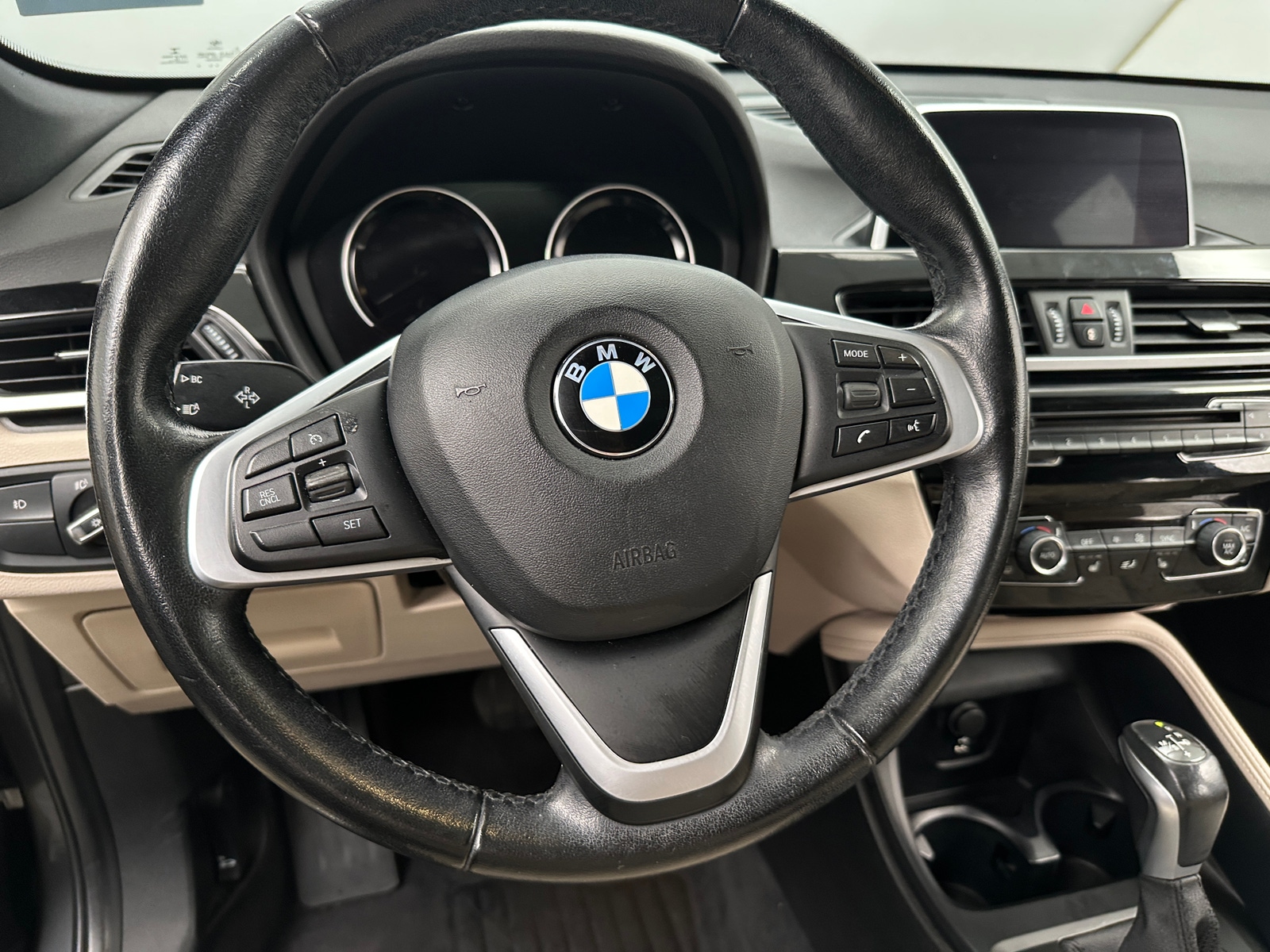 Thumbnail: 2019 BMW X1 - 4