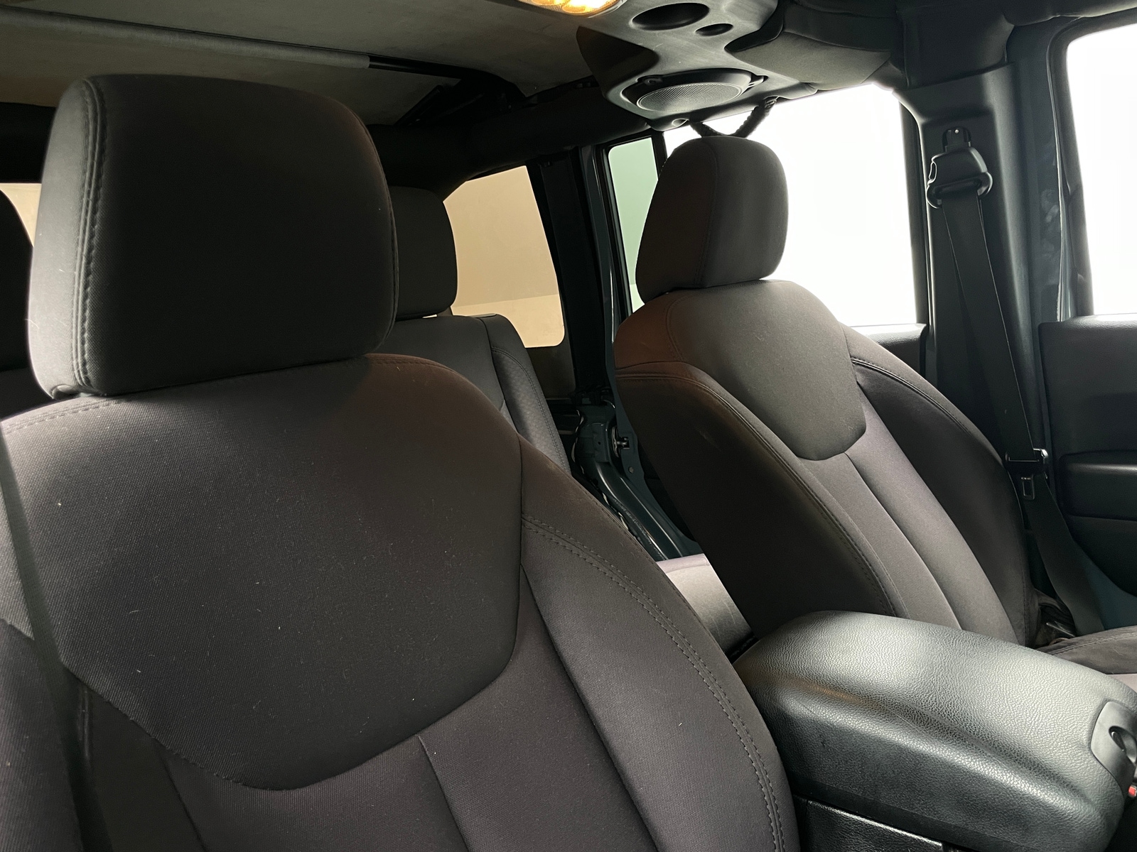 Thumbnail: 2014 Jeep Wrangler - 2