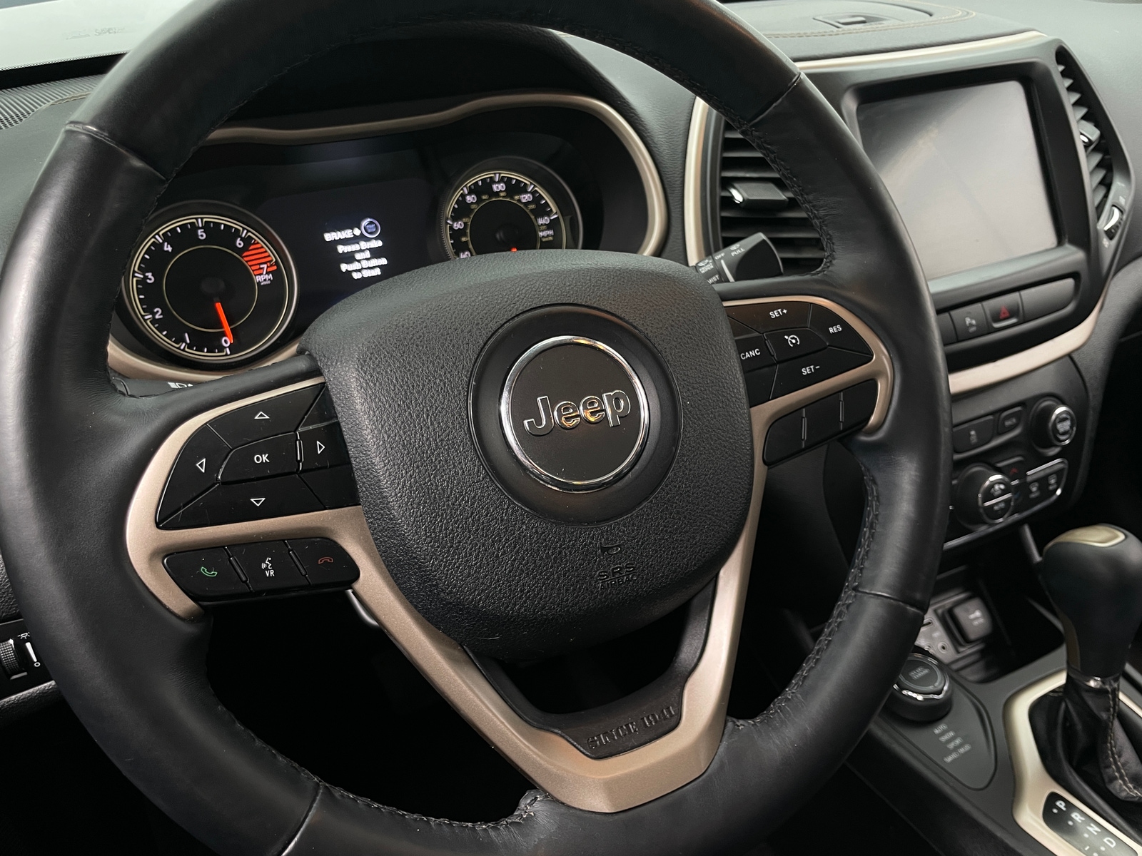 Thumbnail: 2018 Jeep Cherokee - 4