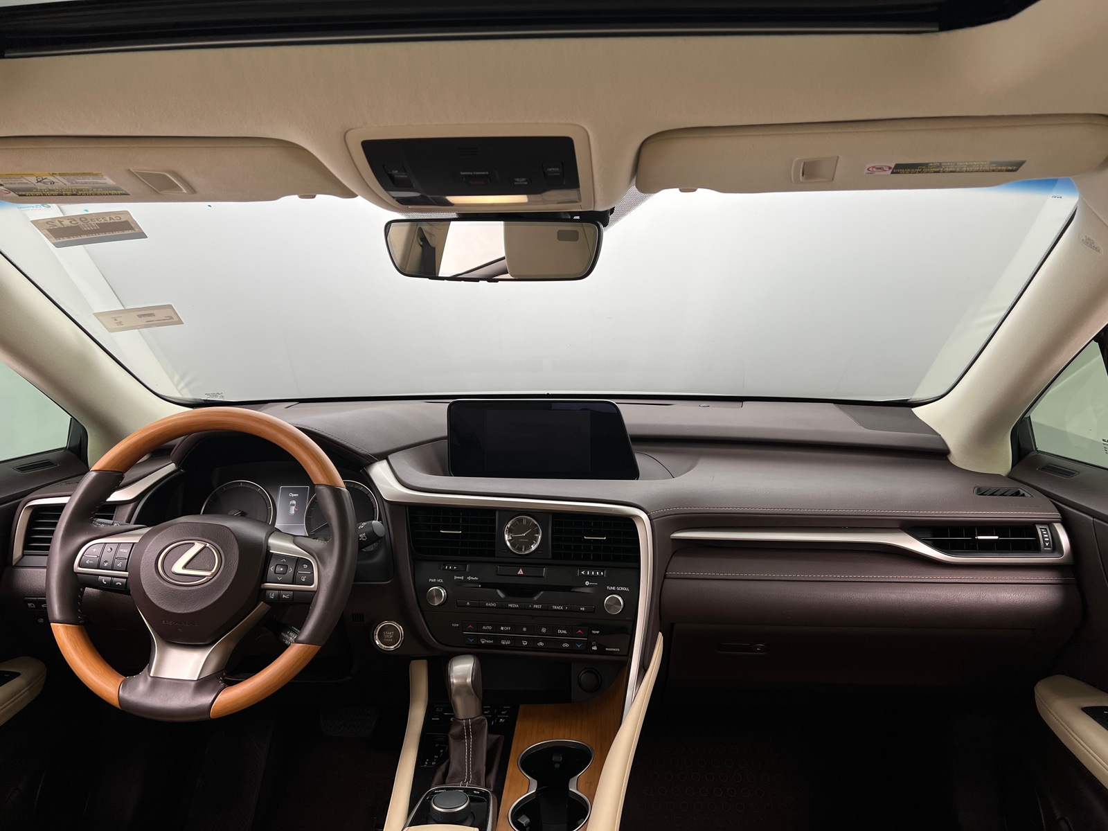 Thumbnail: 2019 Lexus RX - 2