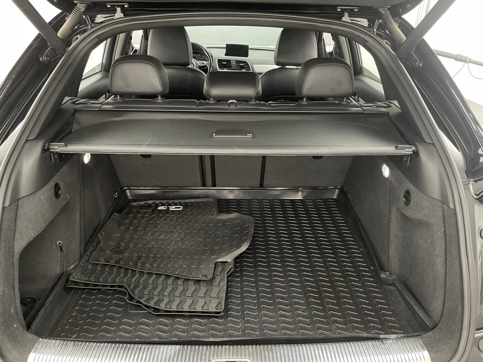 Thumbnail: 2018 Audi Q3 - 6