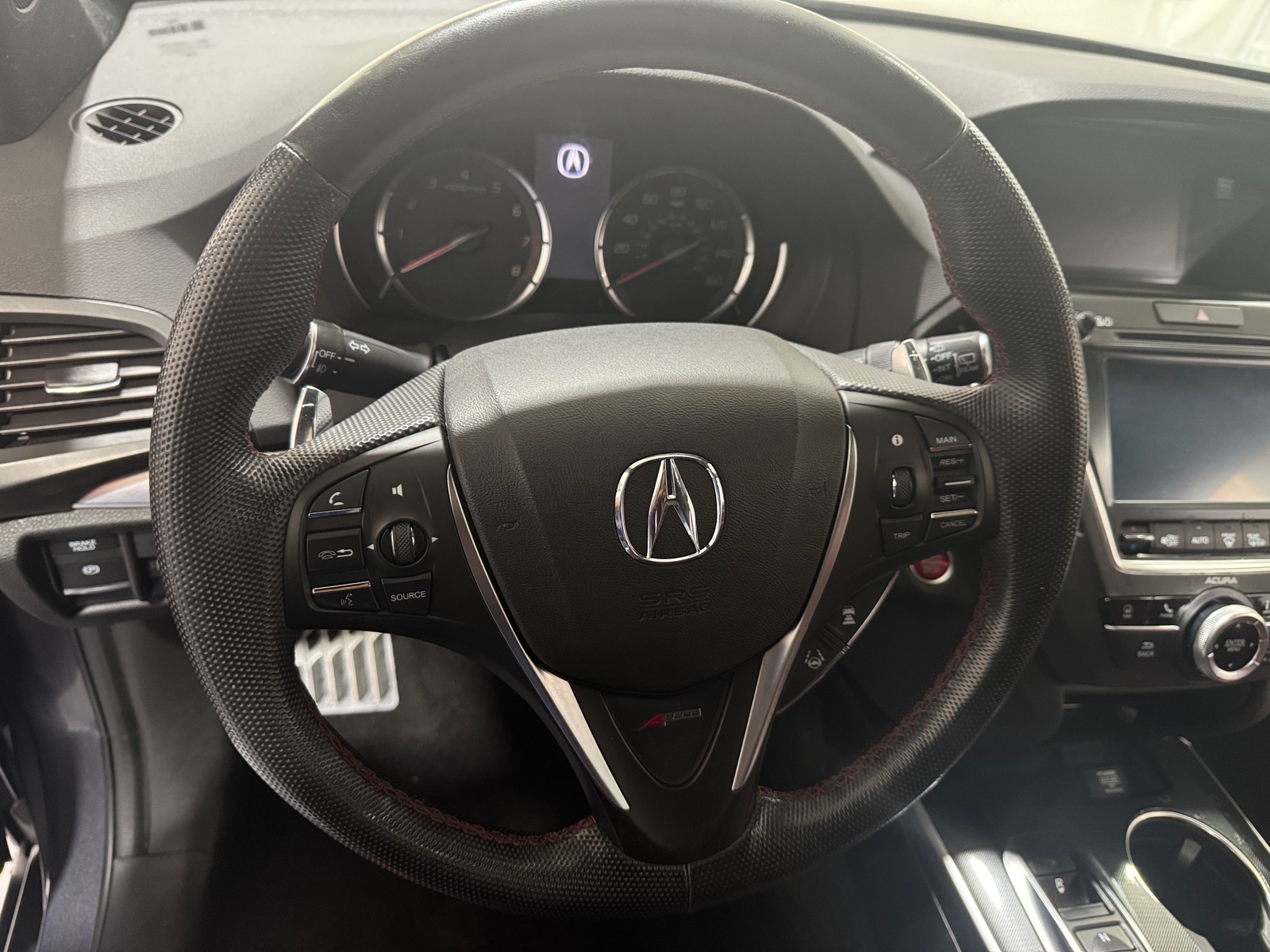 Thumbnail: 2019 Acura MDX - 4