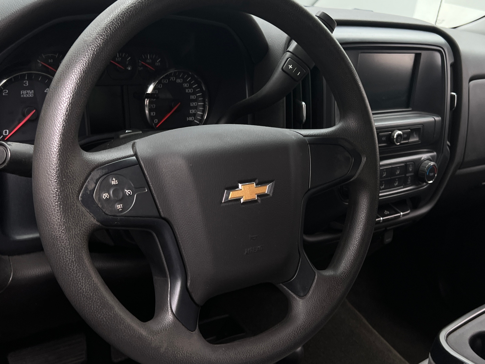 Thumbnail: 2017 Chevrolet Silverado 1500 - 5