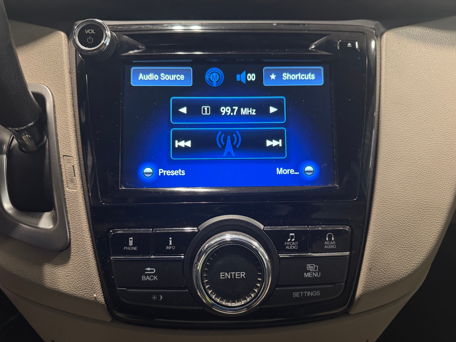 Thumbnail: 2016 Honda Odyssey - 4
