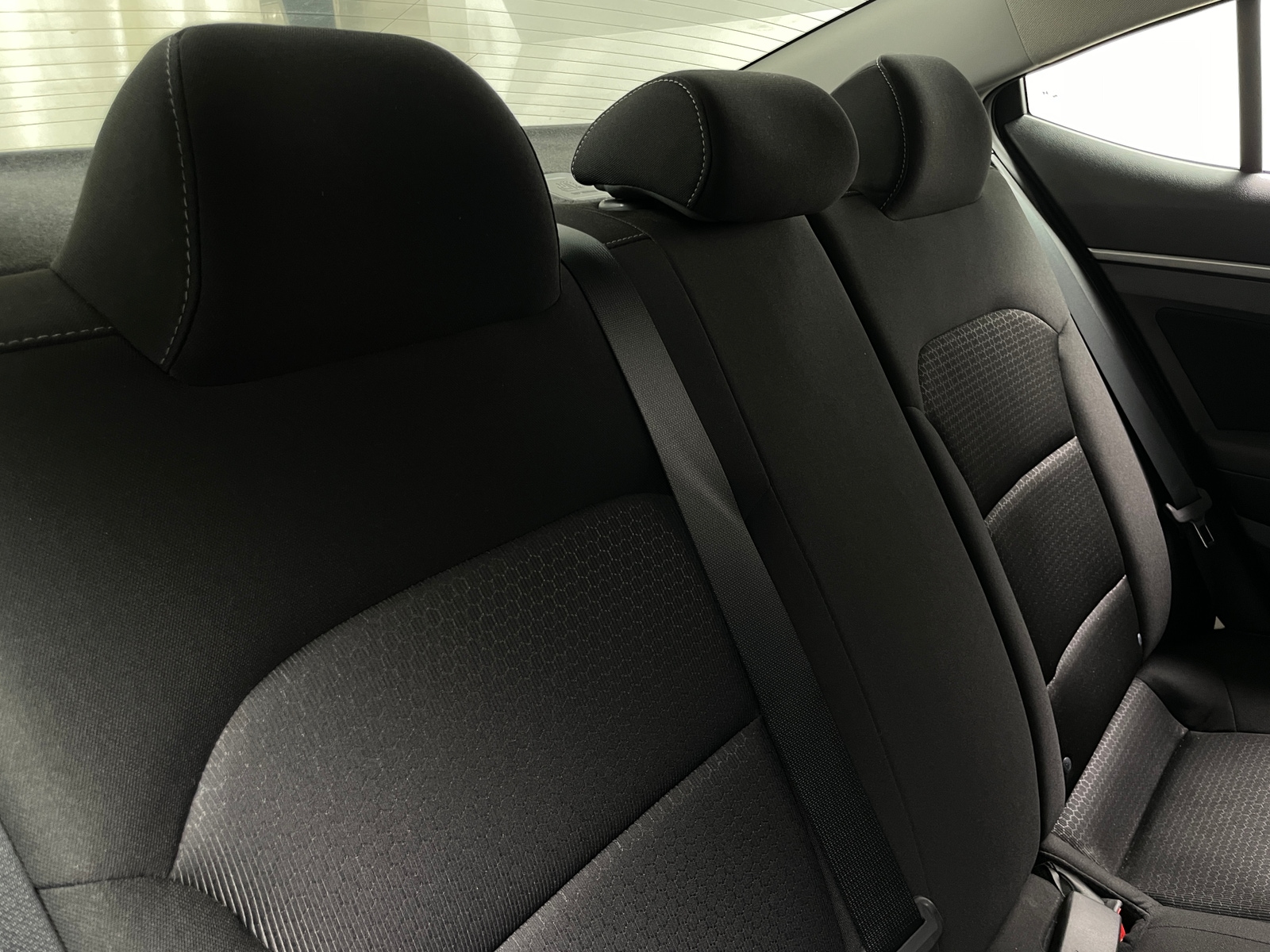 Thumbnail: 2018 Hyundai Elantra - 6