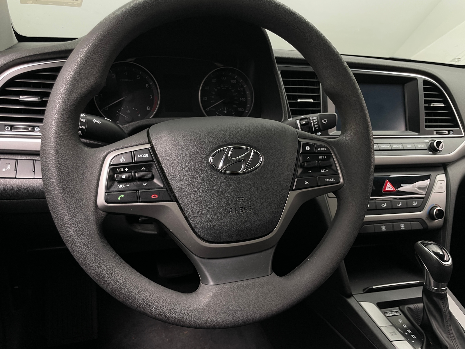 Thumbnail: 2018 Hyundai Elantra - 5