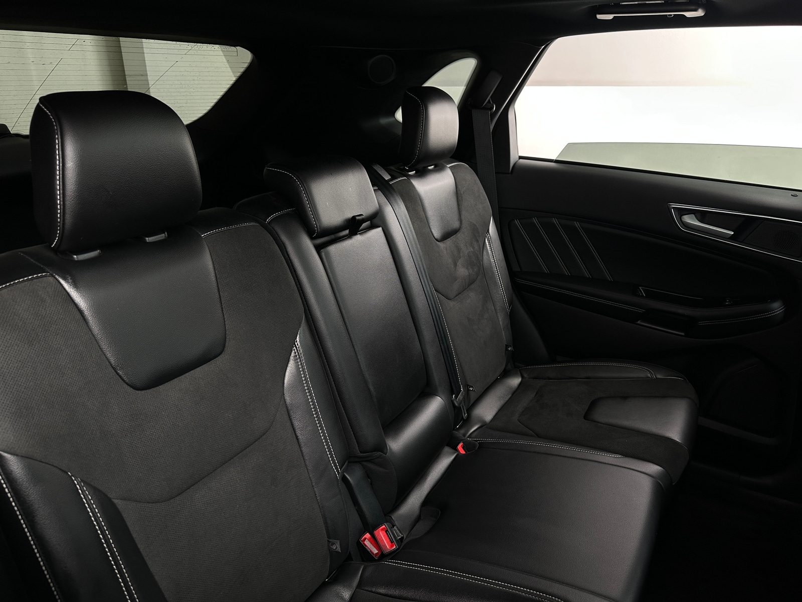 Thumbnail: 2020 Ford Edge - 5