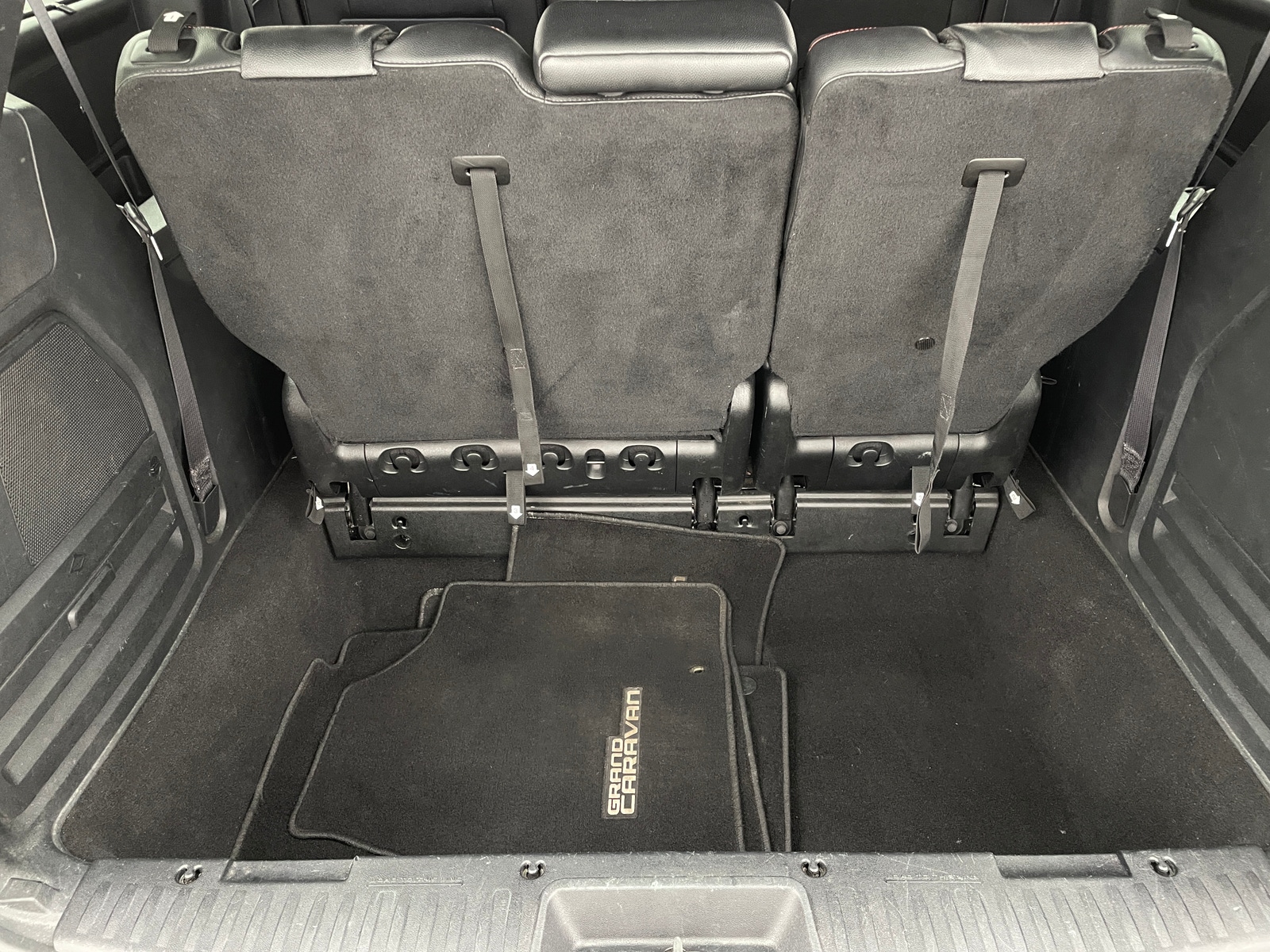 Thumbnail: 2017 Dodge Grand Caravan - 6
