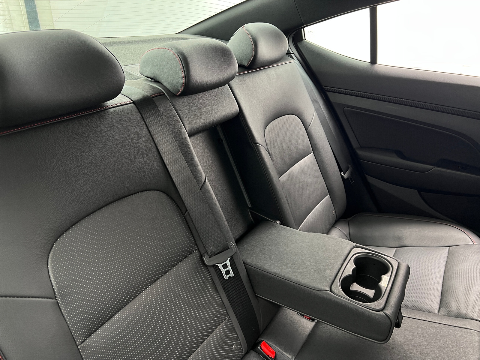 Thumbnail: 2020 Hyundai Elantra - 5