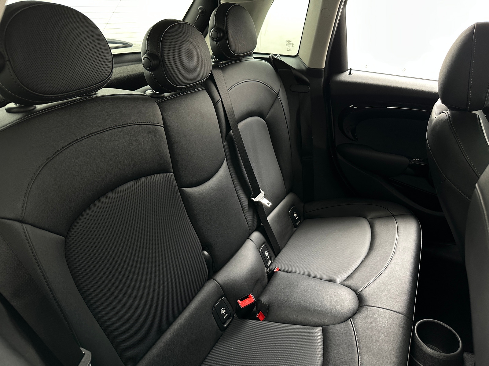 Thumbnail: 2019 MINI Cooper Hardtop - 5