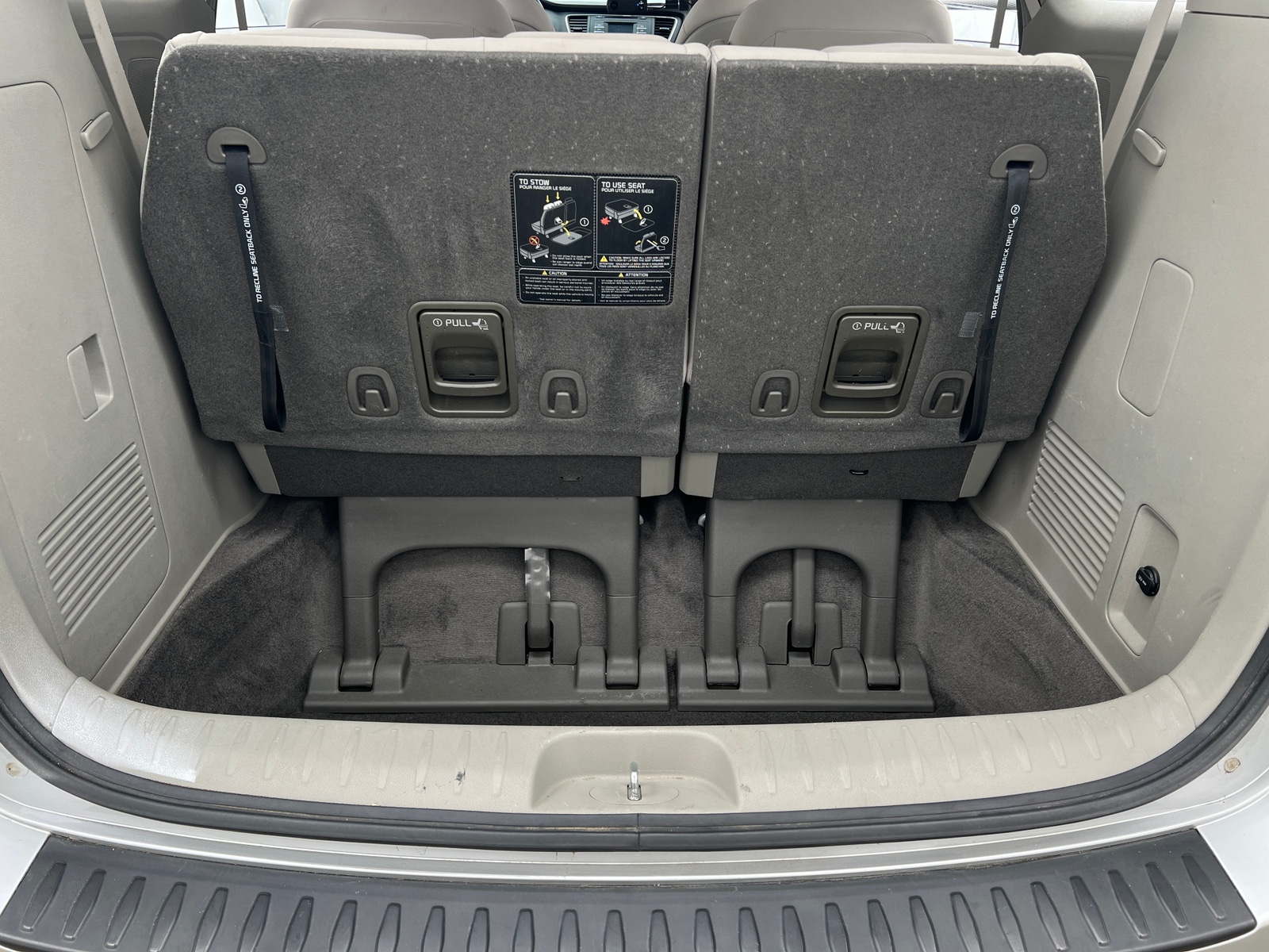 Thumbnail: 2016 Kia Sedona - 7