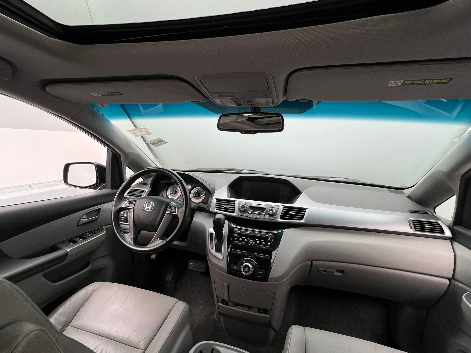 Thumbnail: 2012 Honda Odyssey - 2