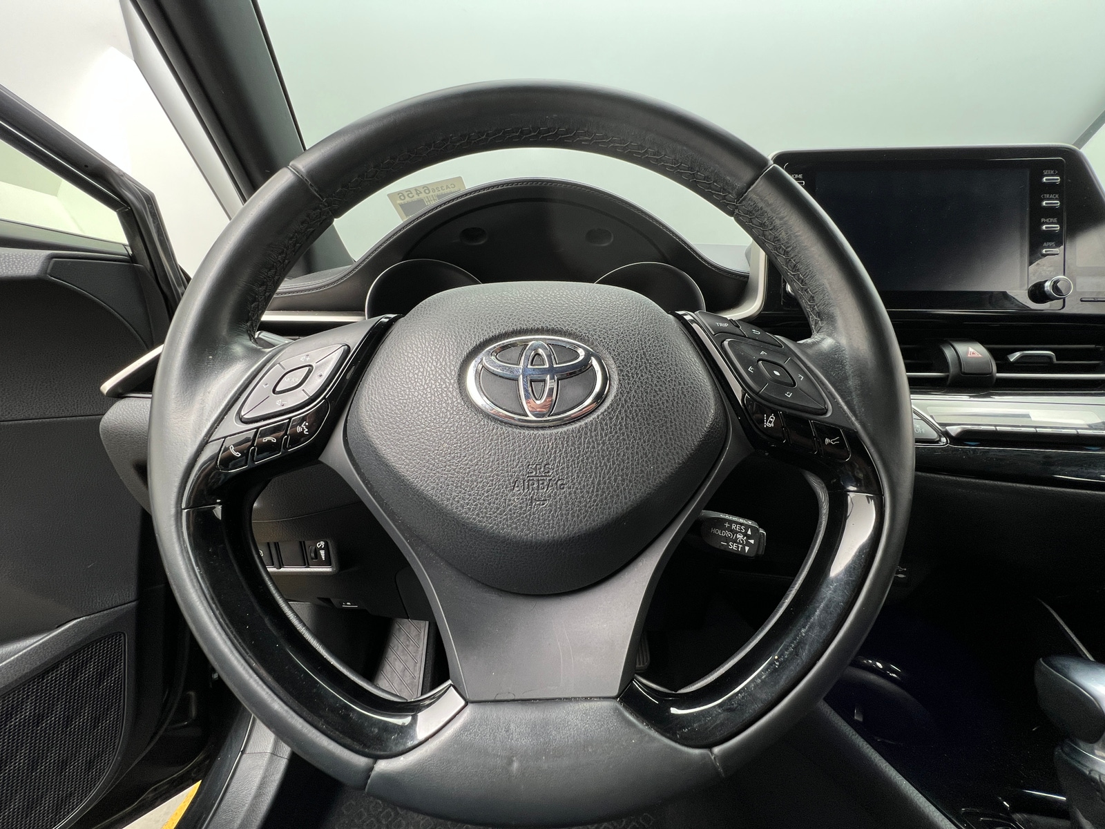 Thumbnail: 2019 Toyota C-HR - 5
