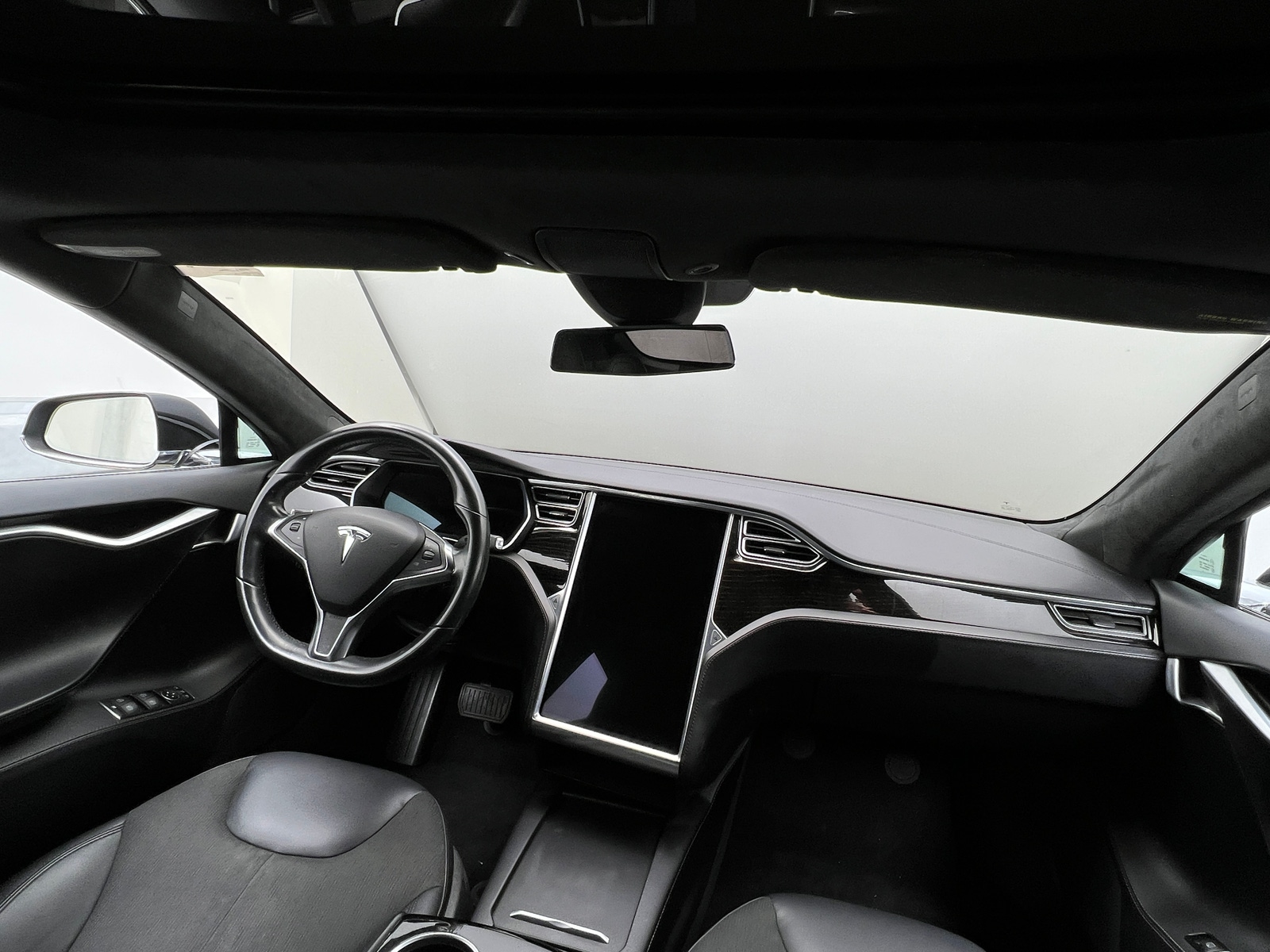 Thumbnail: 2016 Tesla Model S - 2