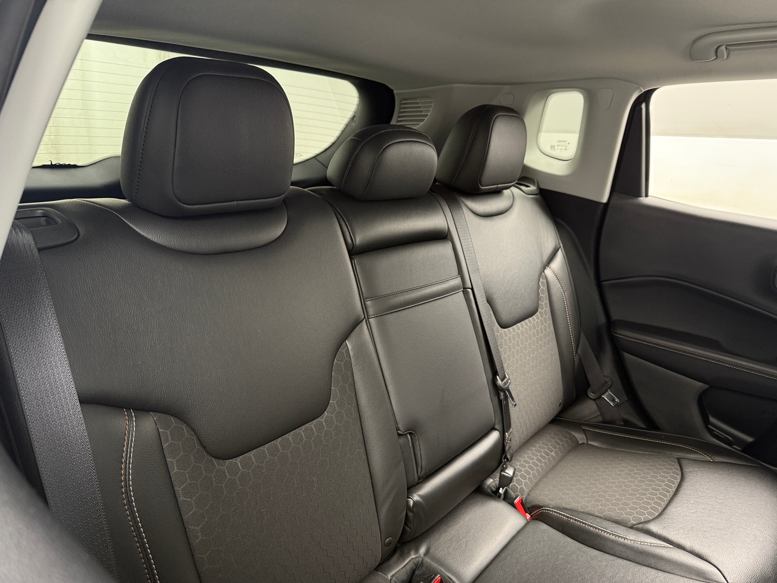 Thumbnail: 2018 Jeep Compass - 6
