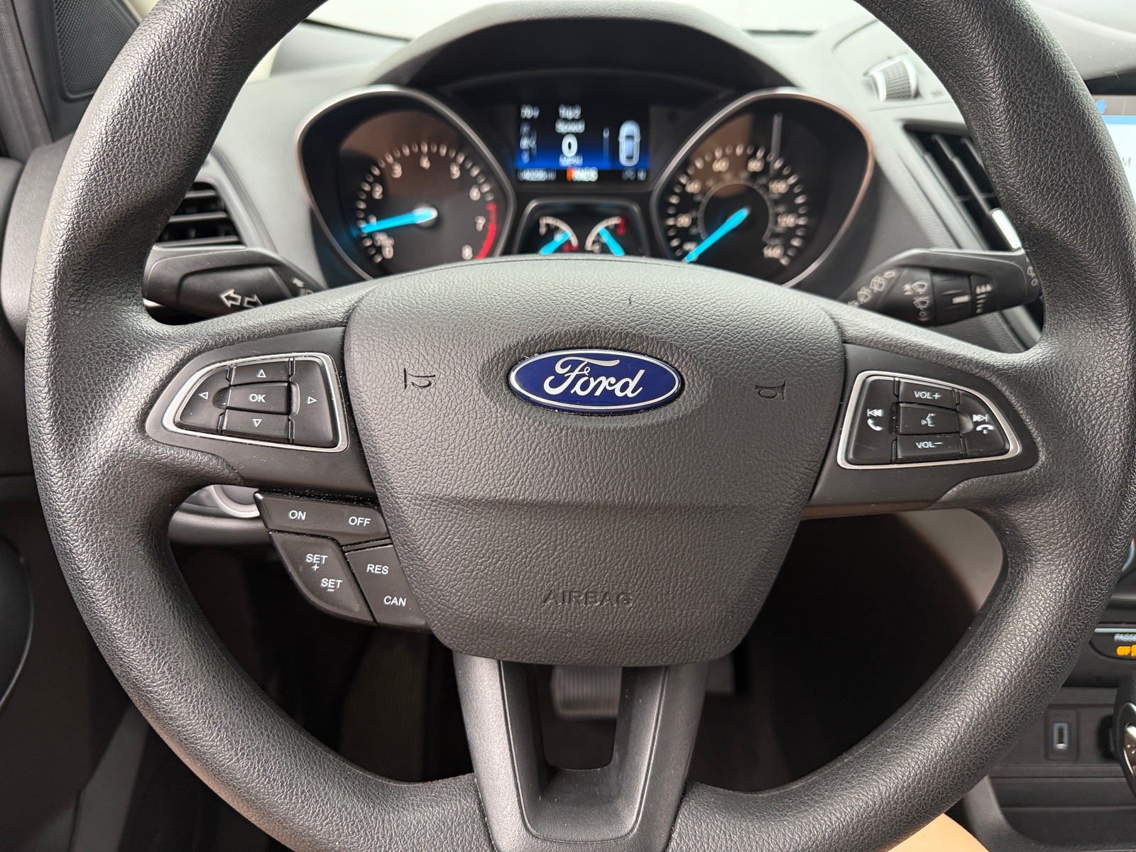Thumbnail: 2019 Ford Escape - 5