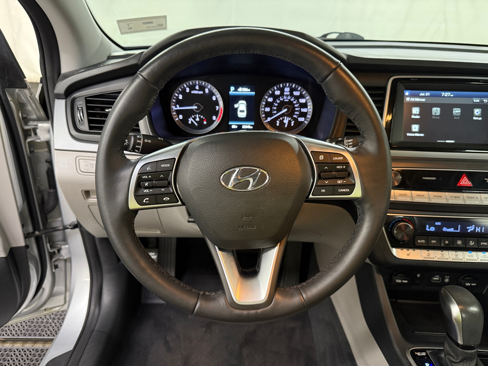 Thumbnail: 2019 Hyundai Sonata - 5