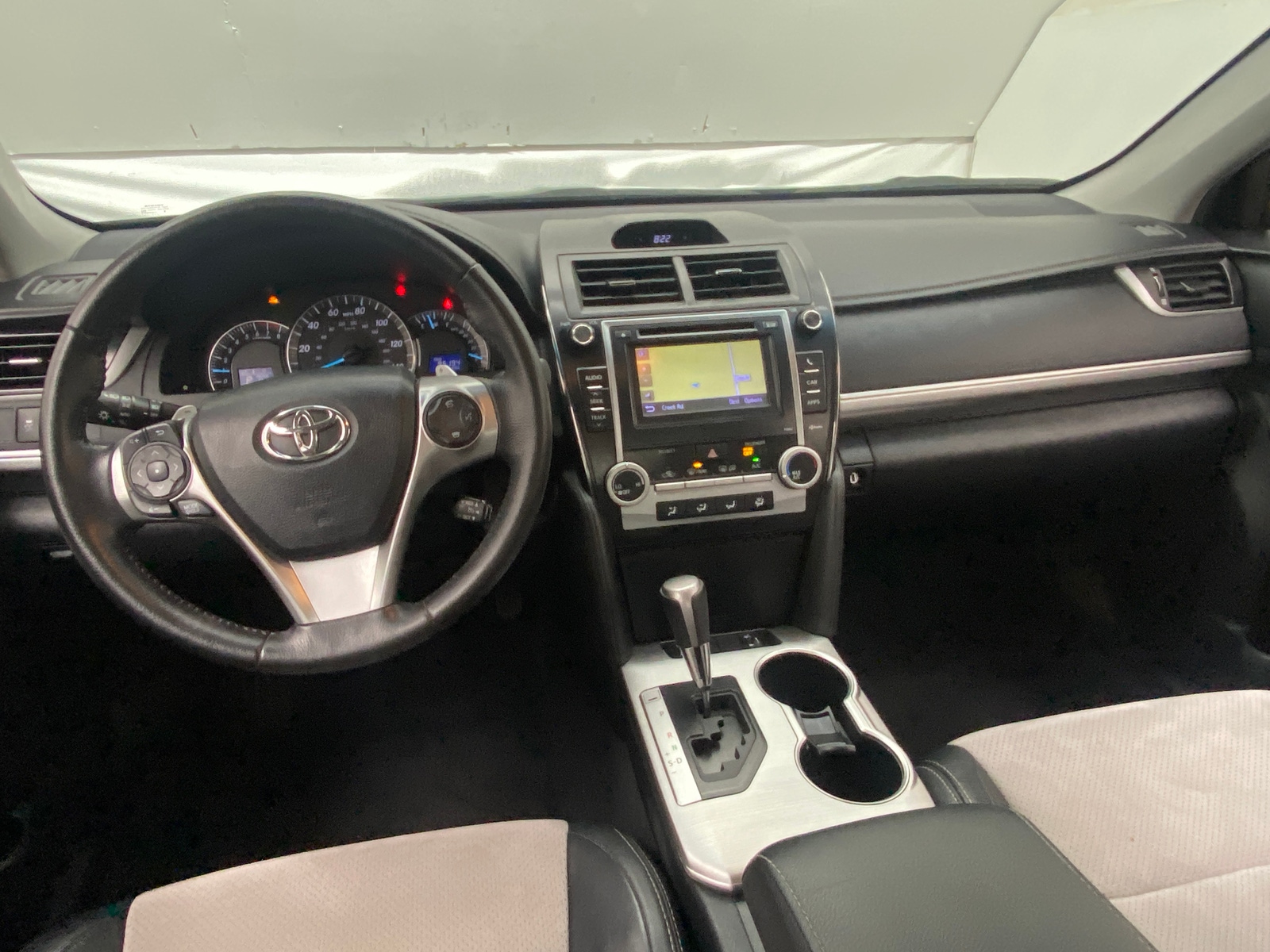 Thumbnail: 2012 Toyota Camry - 3