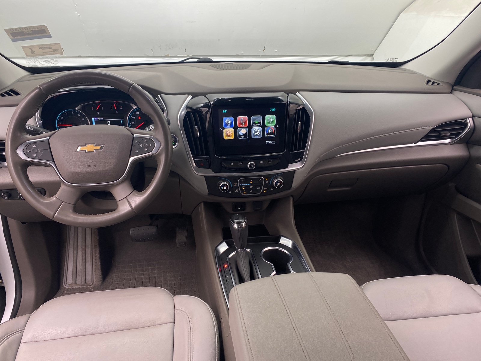 Thumbnail: 2019 Chevrolet Traverse - 2