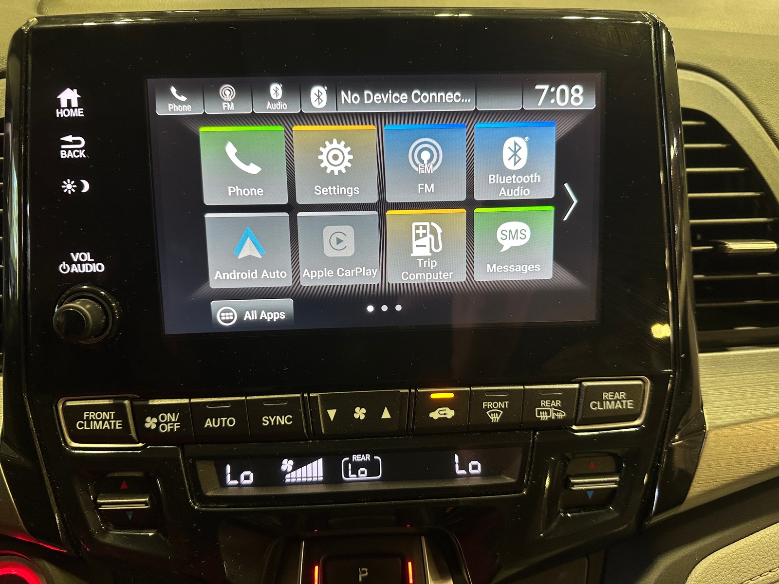 Thumbnail: 2018 Honda Odyssey - 3
