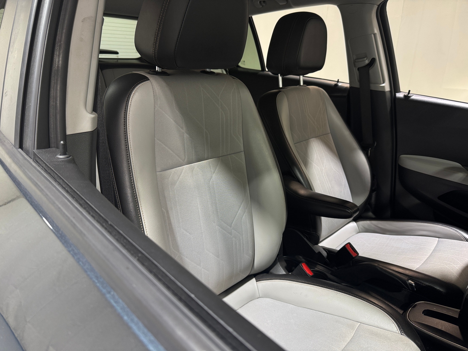 Thumbnail: 2021 Chevrolet Trax - 2