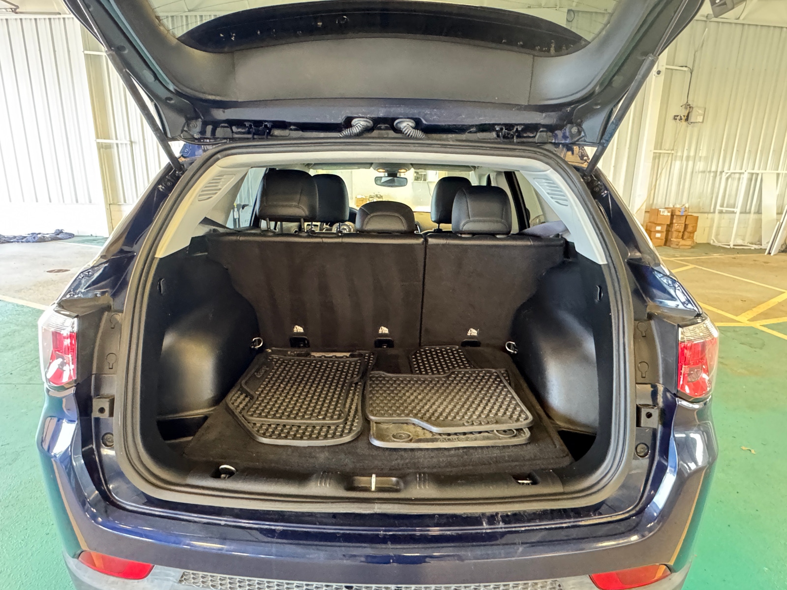 Thumbnail: 2019 Jeep Compass - 6