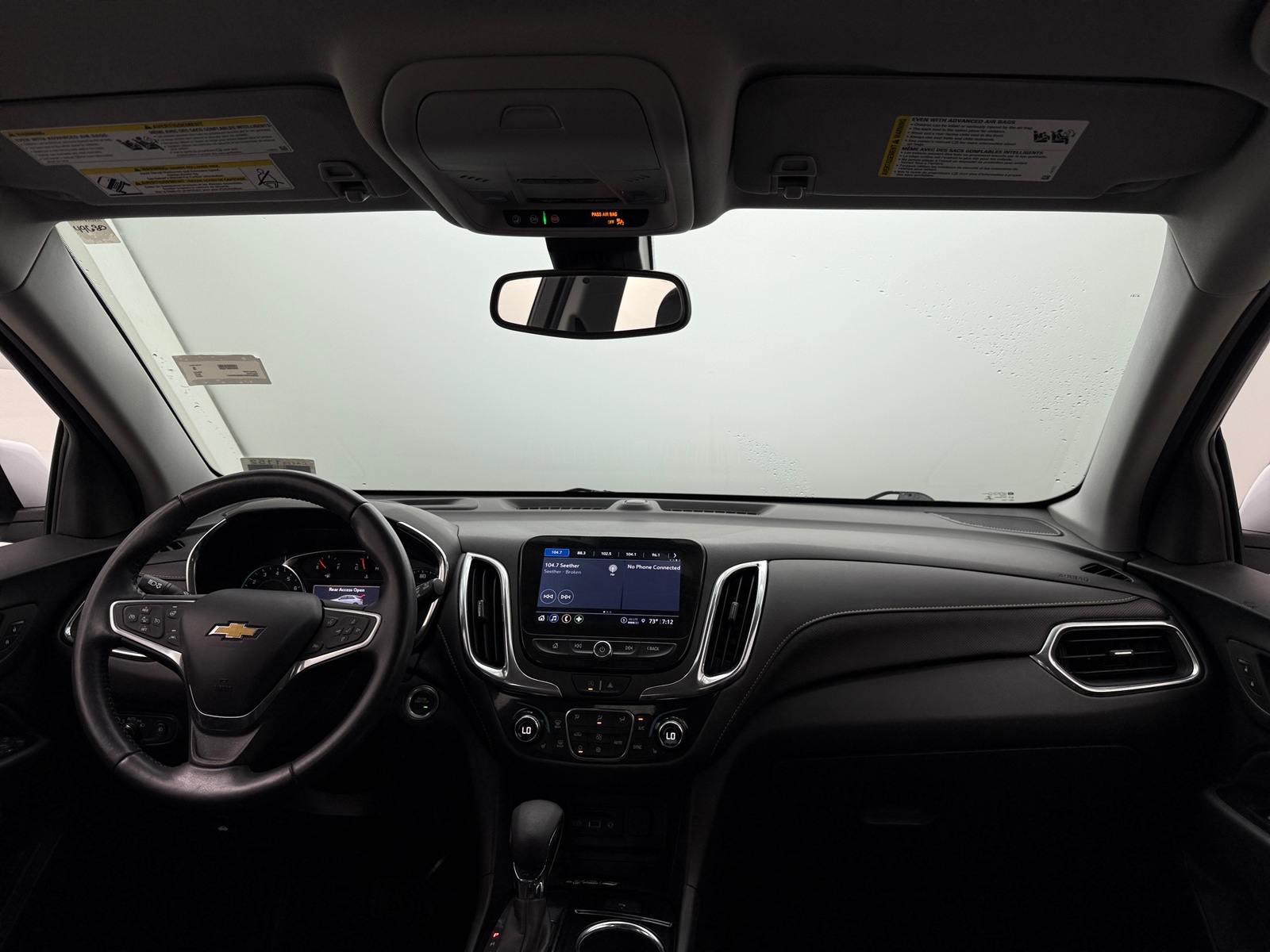 Thumbnail: 2022 Chevrolet Equinox - 2