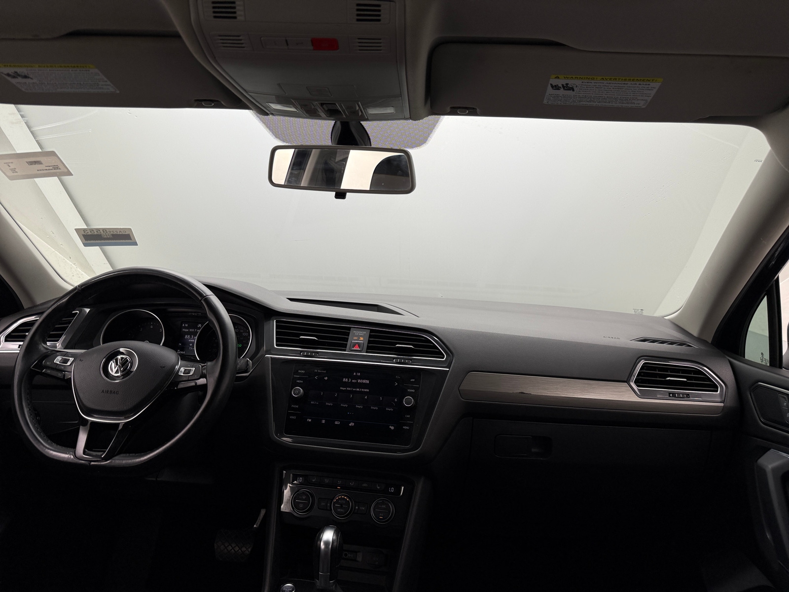 Thumbnail: 2018 Volkswagen Tiguan - 2